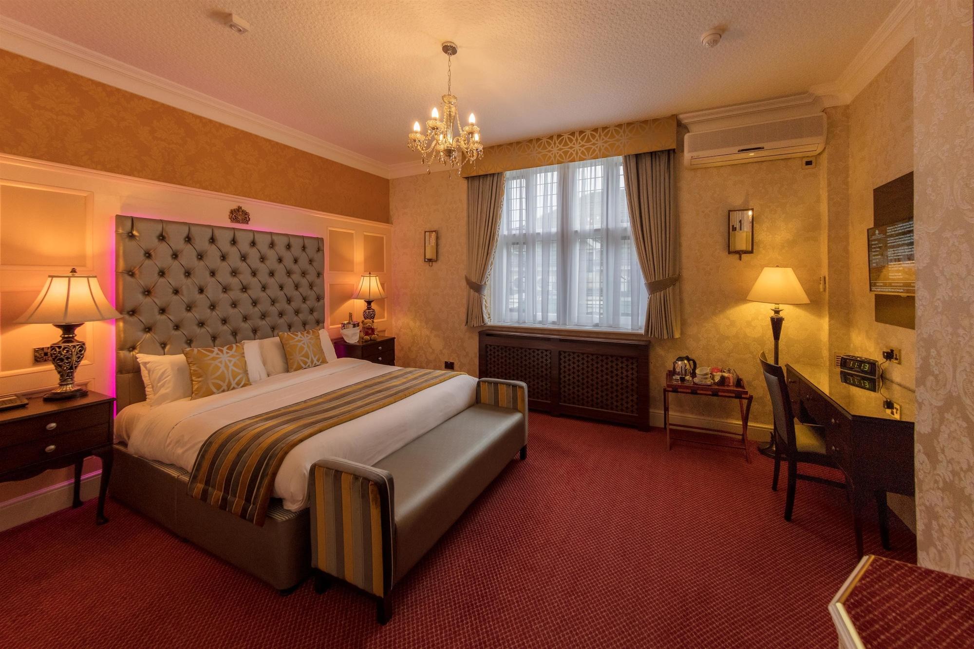 Rogerthorpe Manor Hotel Pontefract Esterno foto