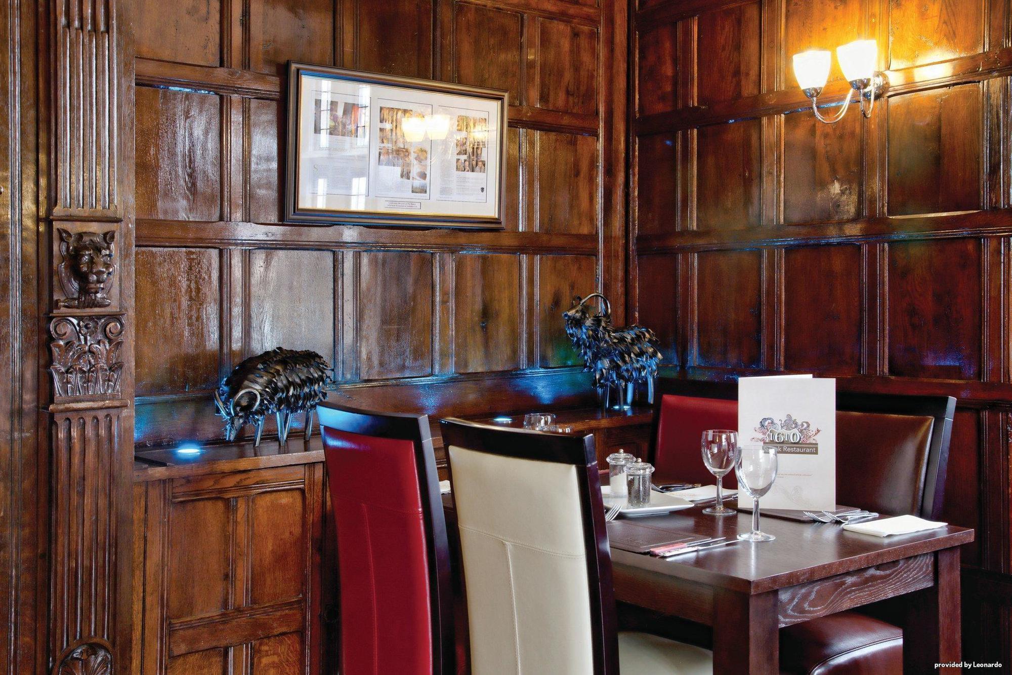 Rogerthorpe Manor Hotel Pontefract Esterno foto
