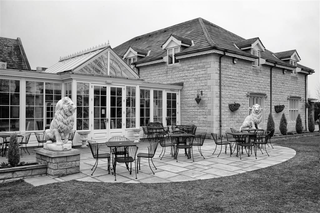 Rogerthorpe Manor Hotel Pontefract Esterno foto