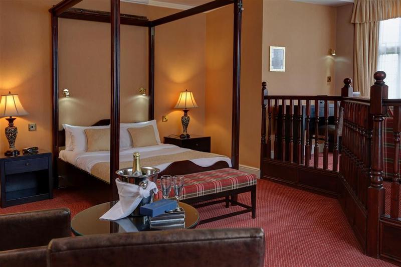 Rogerthorpe Manor Hotel Pontefract Esterno foto
