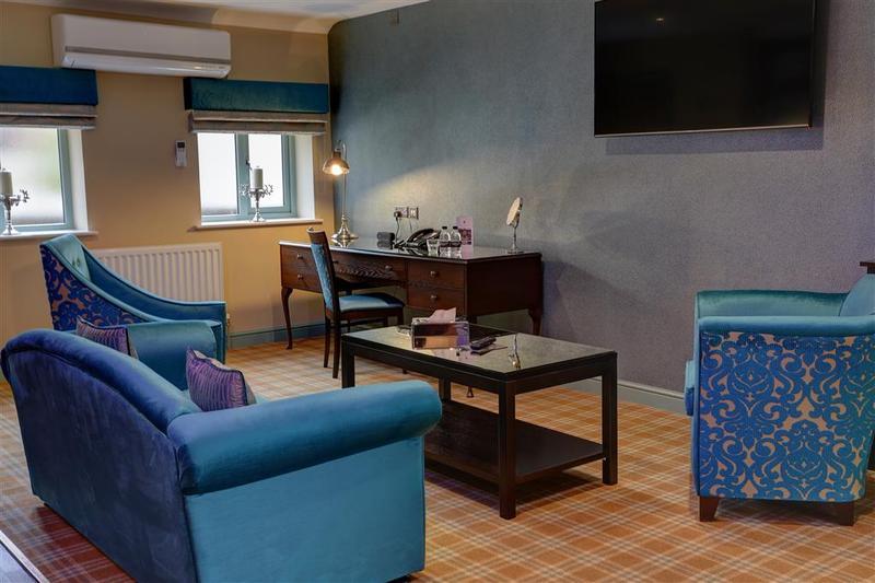 Rogerthorpe Manor Hotel Pontefract Esterno foto