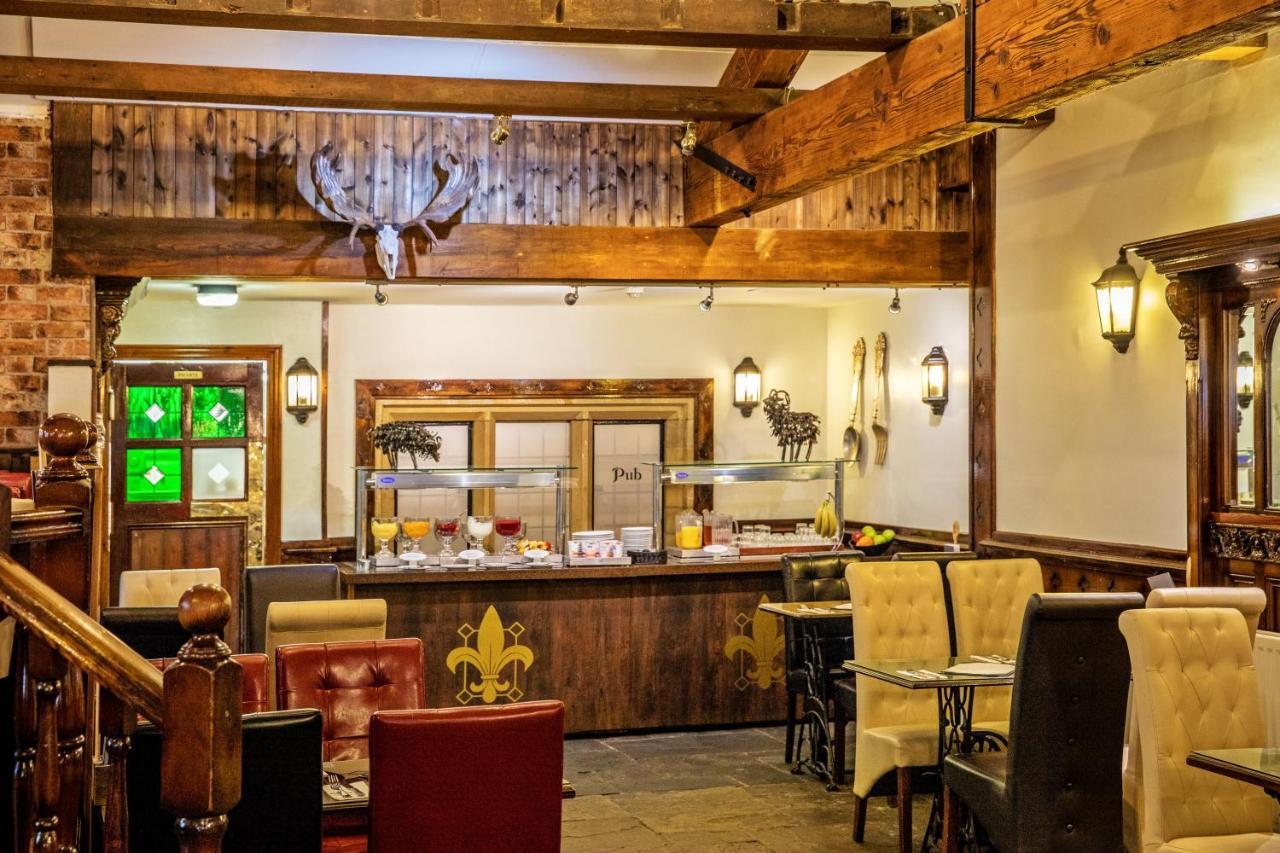 Rogerthorpe Manor Hotel Pontefract Esterno foto